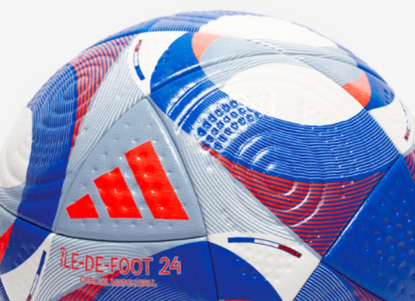 Île-De-Foot 24 Pro Ball - Image 2