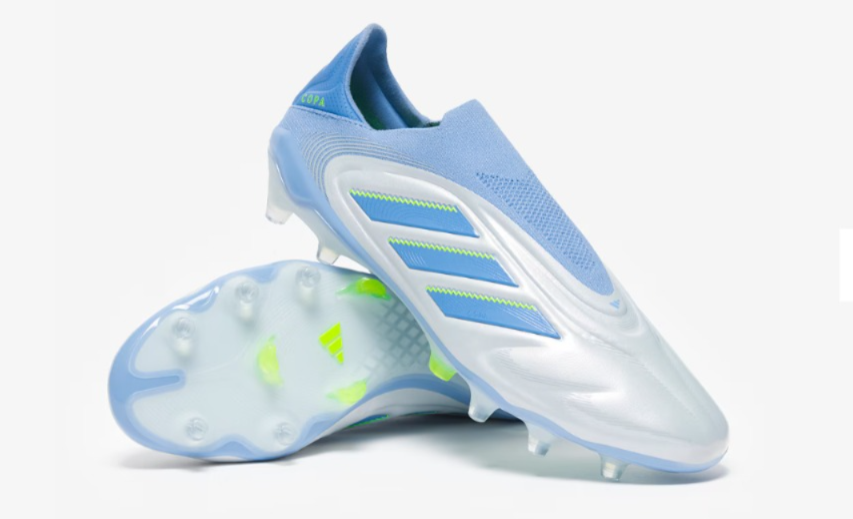Copa Pure 3 Elite Laceless Firm Ground Boots