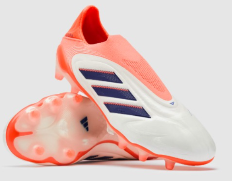 Copa Pure 3 Elite Laceless Firm Ground Boots